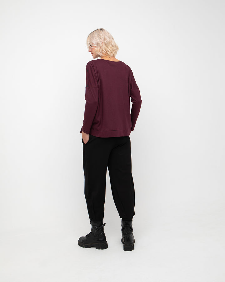 Ozai N Ku Port Tee, Burgundy