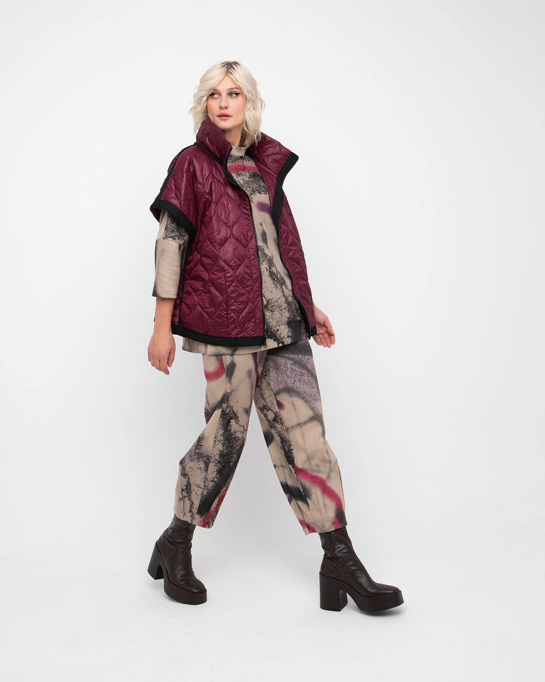 Ozai N Ku Dione Cinch Reversible Vest, Burgundy