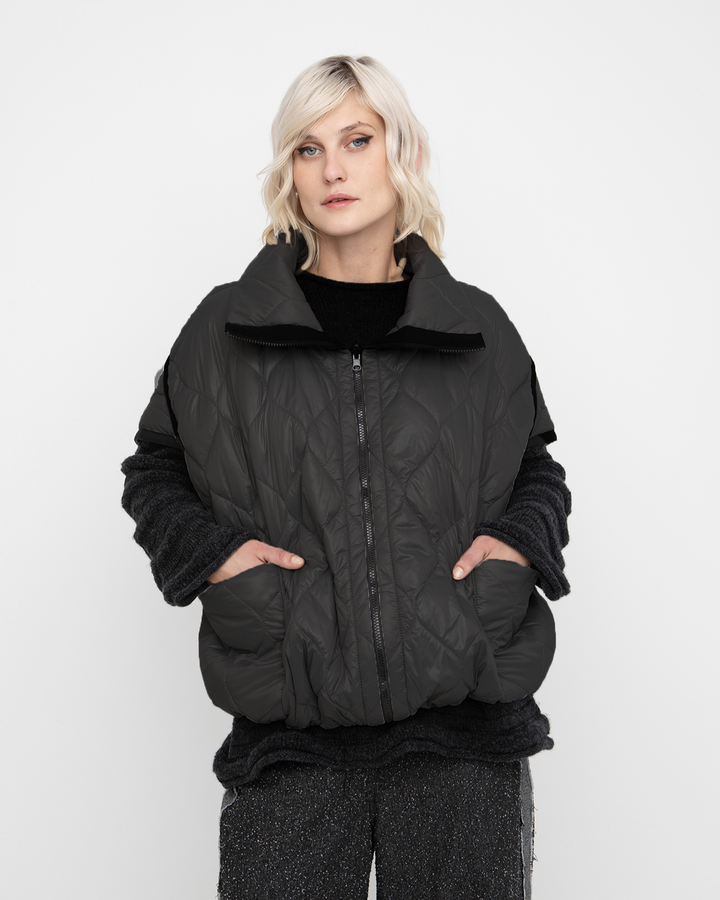 Ozai N Ku Chasm Bubble Reversible Vest, Black