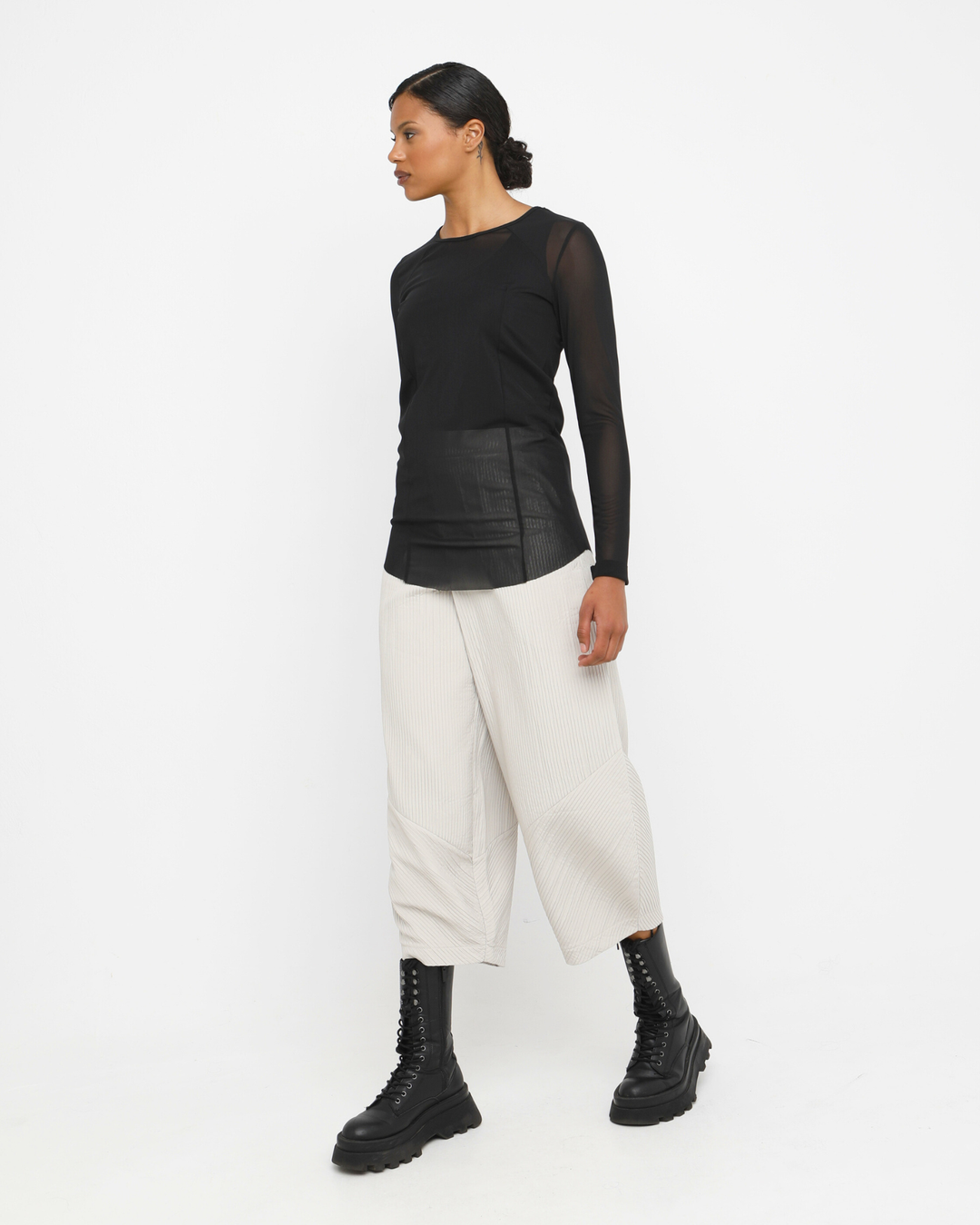 Ozai N Ku Versa Mesh Top, Black