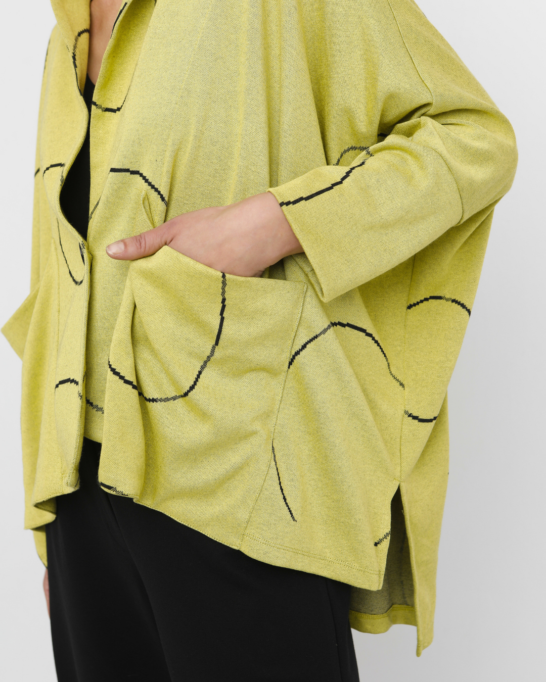 Ozai N Ku Ilios Oversized Cardigan, Lemon