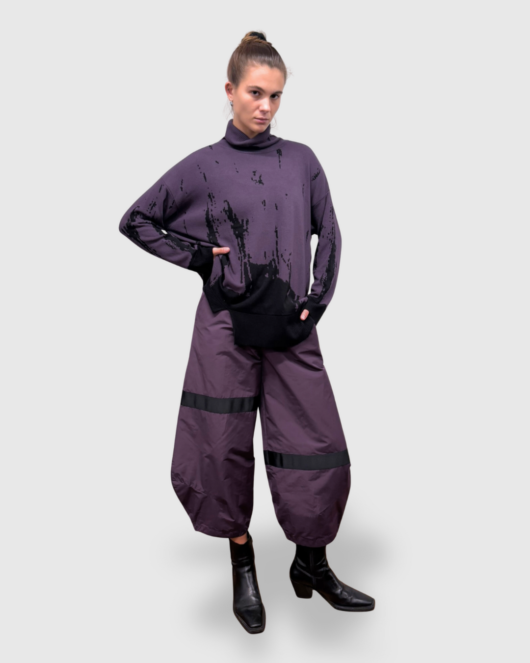Ozai N Ku Void Reversible Sweater, Grape