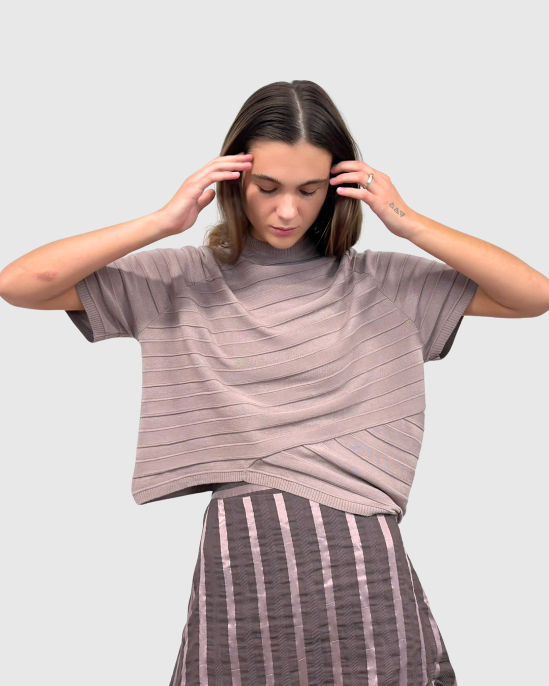 Ozai N Ku Quartz Cropped Sweater, Pink
