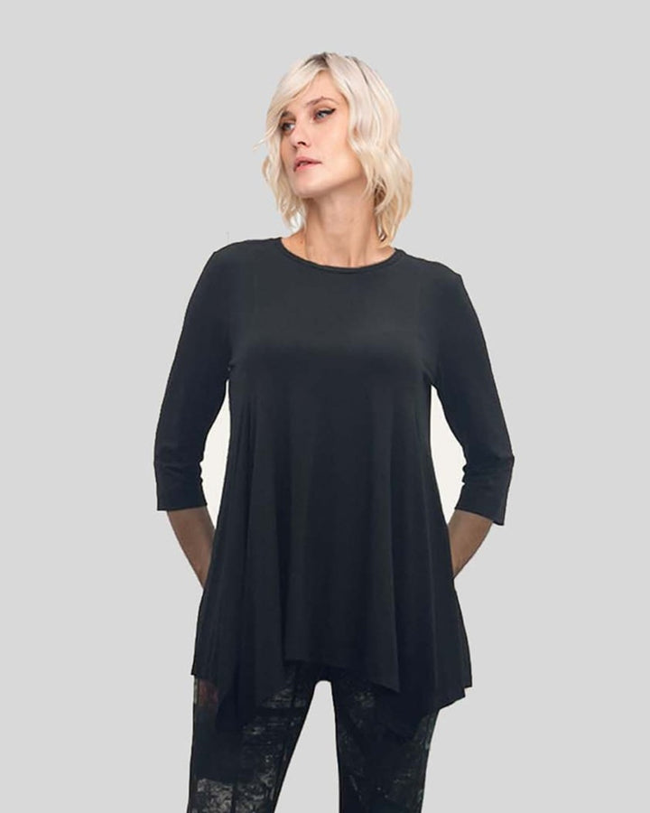 Ozai N Ku Fluid Tunic, Black
