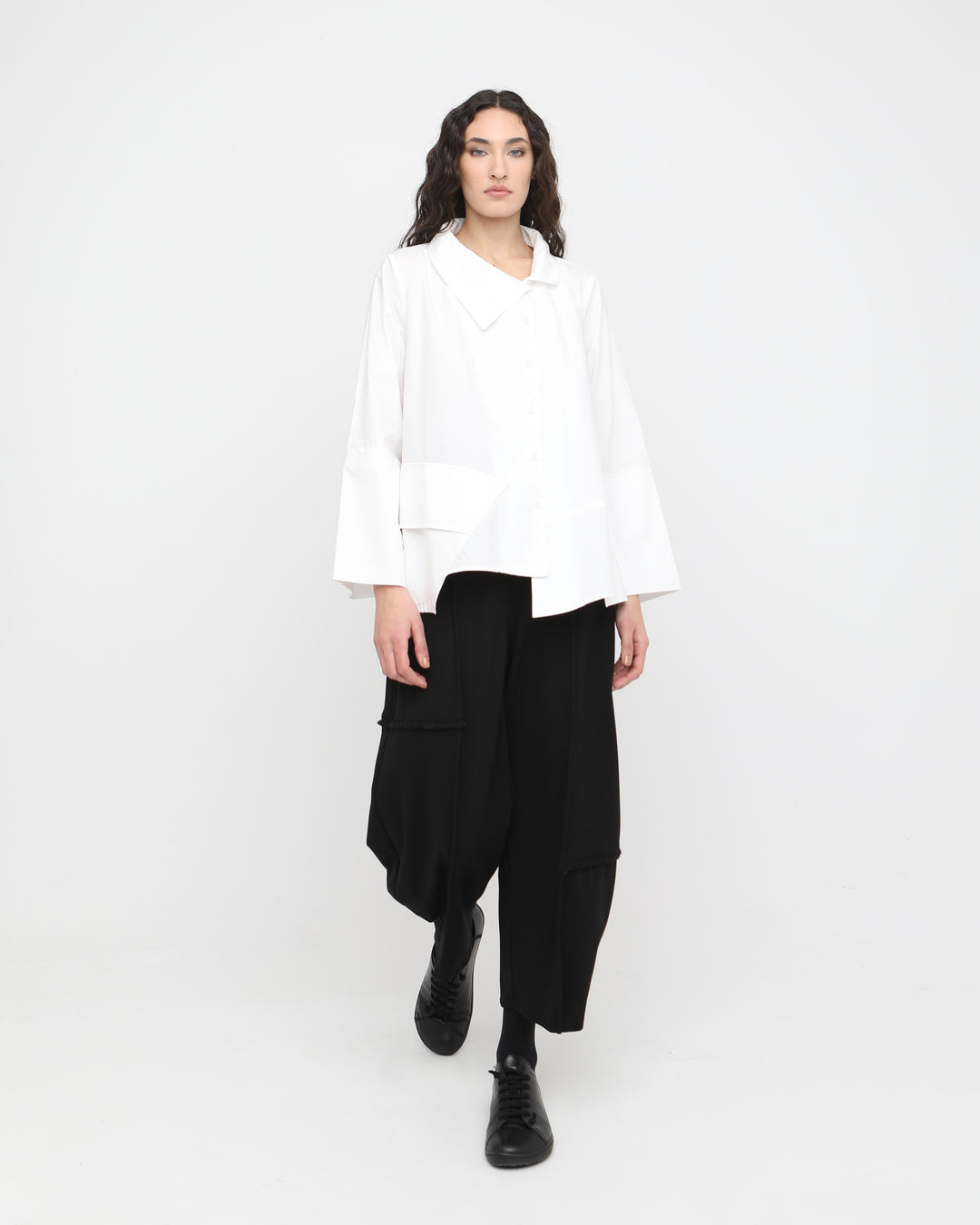 Ozai N Ku Offbeat Oversized Shirt, White