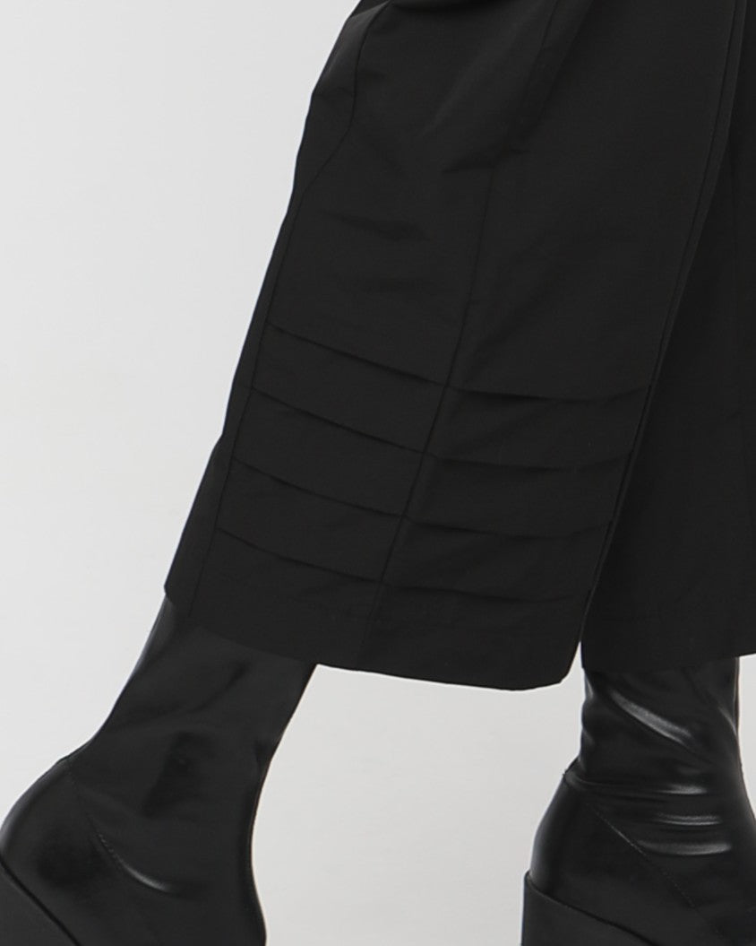 Ozai N Ku Guard Crop Pant, Black