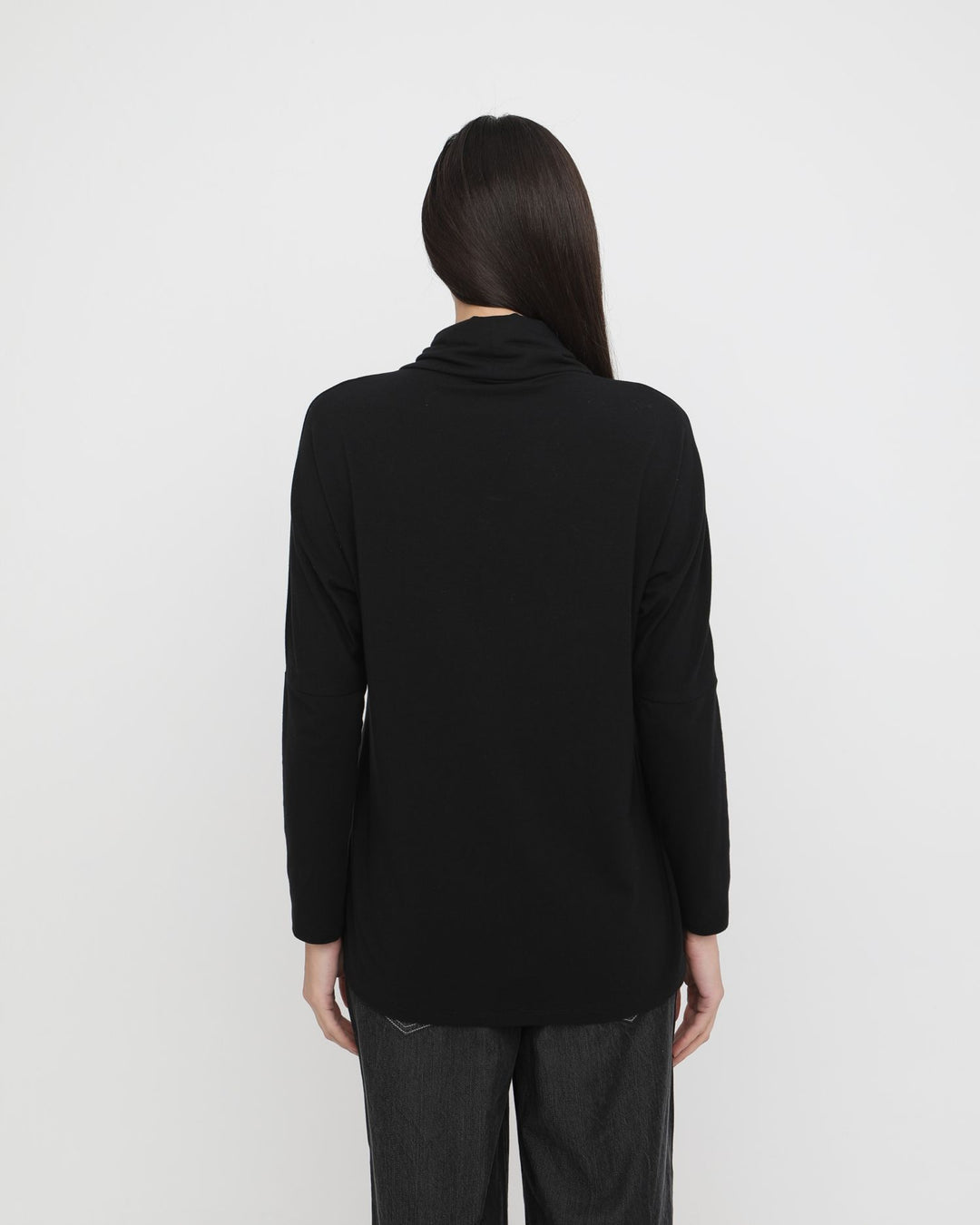 Ozai N Ku Ladder Top, Black