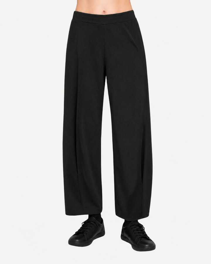 Ozai N Ku Single Fold Pants, Black