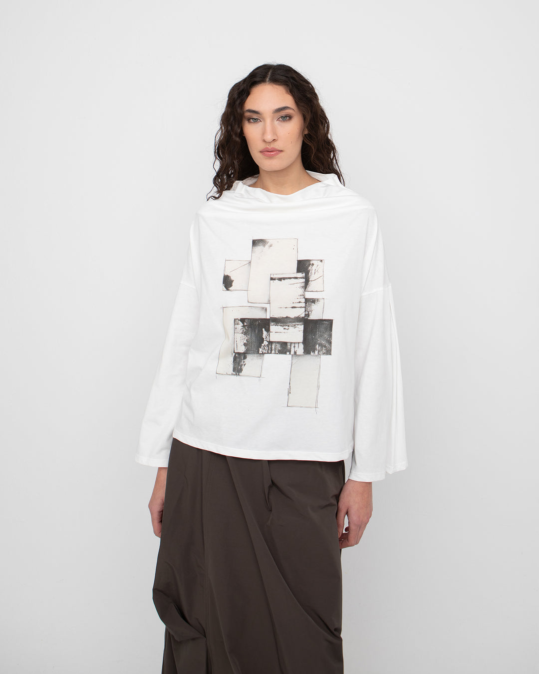 Ozai N Ku Mache Tee, White
