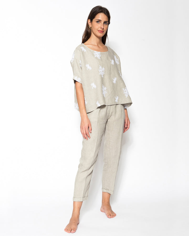 Blueberry Margherita Cropped Pants, Beige