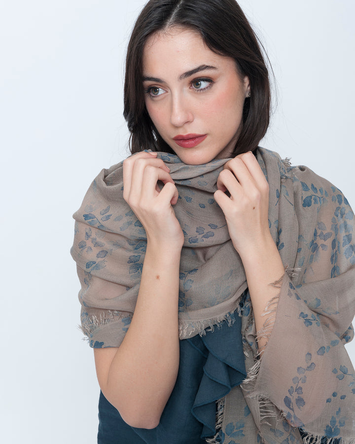 Blueberry Wisteria Scarf, Latte Flora