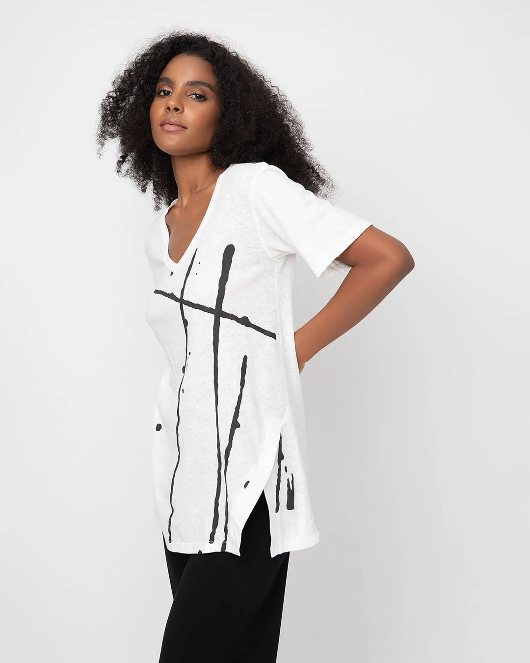 Ozai N Ku Weekend Tunic Tee, White