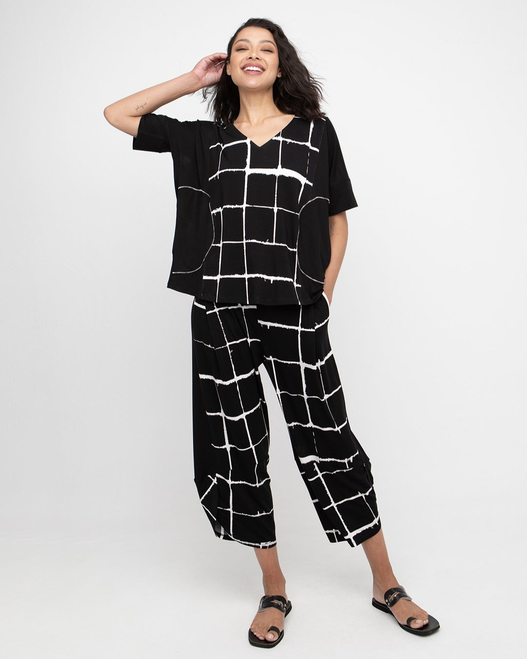 Ozai N Ku Thal Tulip Pants, Mono