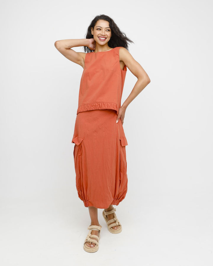 Ozai N Ku Sol Cargo Skirt, Chili