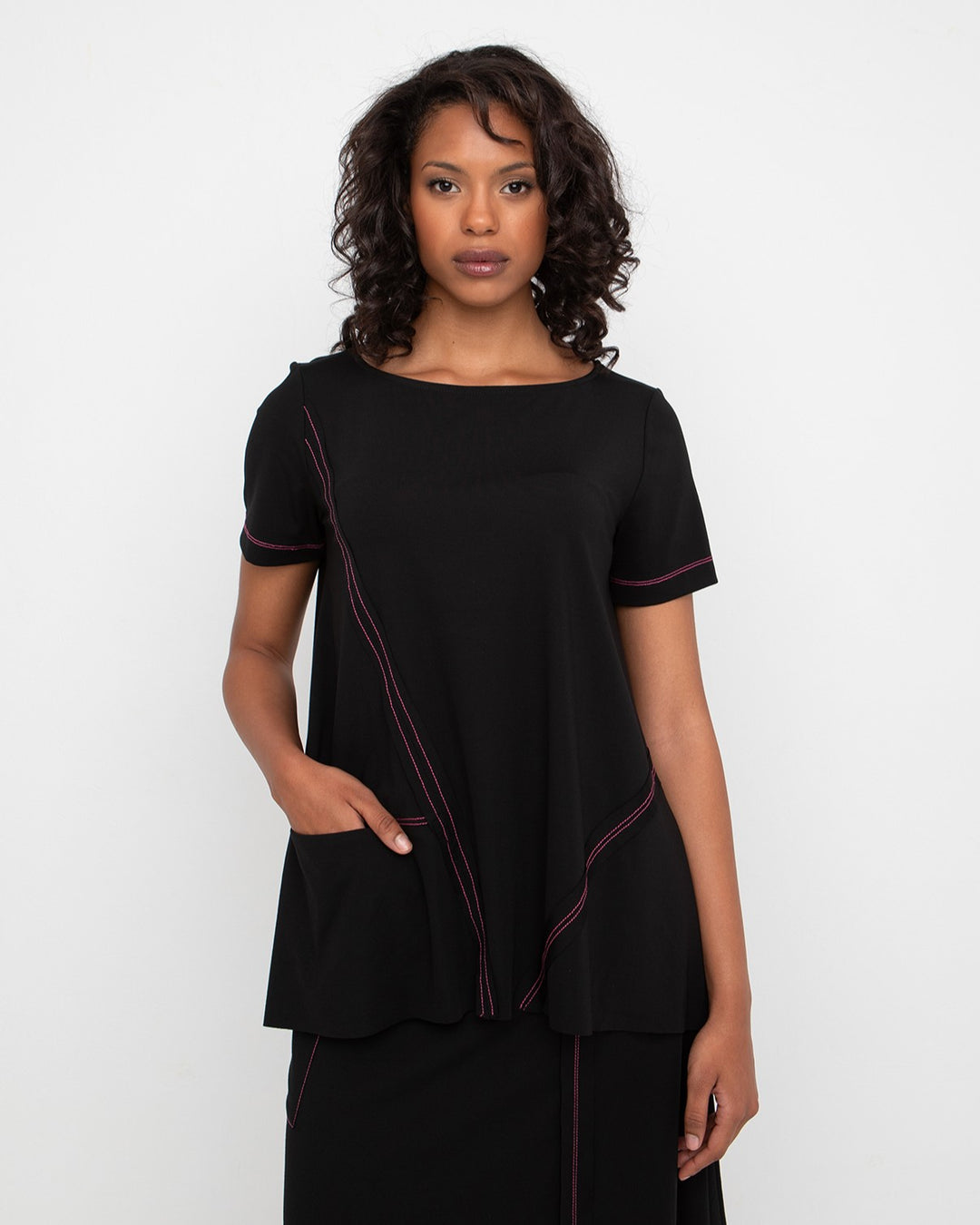 Ozai N Ku Ponte Stitch Pocket Tee, Black/Fuchsia