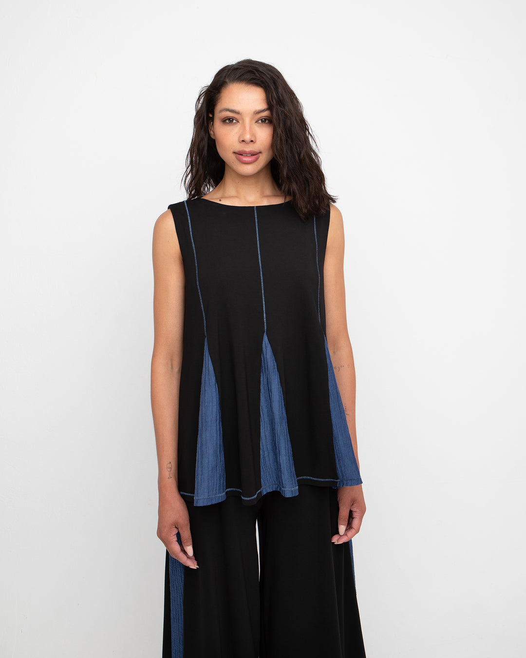 Ozai N Ku Styx Tank Top, Black/Blue
