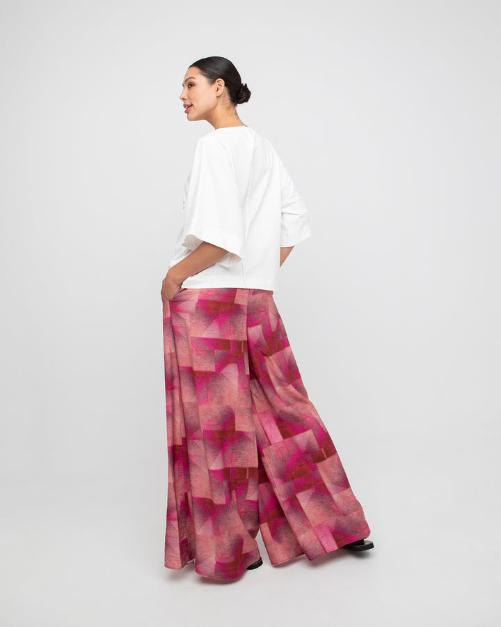 Ozai N Ku Koreli Tee, White