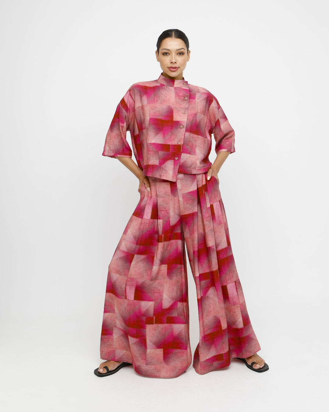 Ozai N Ku Aithe Shirt, Geo Pink