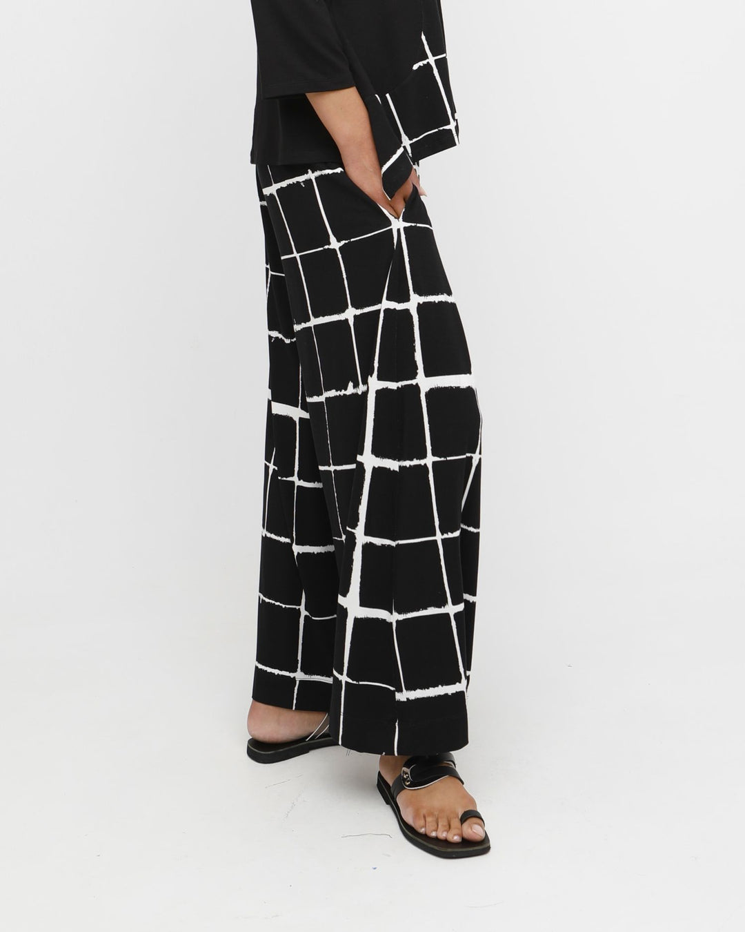 Ozai N Ku Nox Wide Leg Pants, Mono