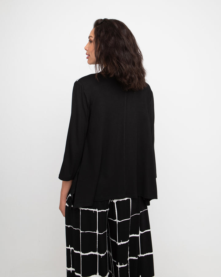 Ozai N Ku Kora Cardigan, Mono