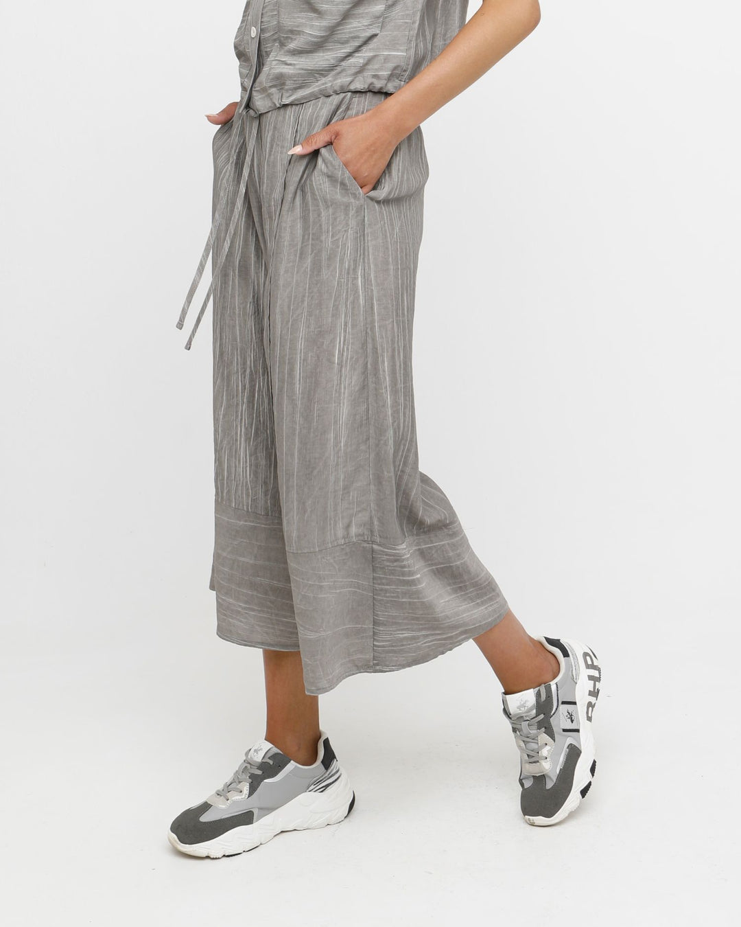 Ozai N Ku Mene Wide Crop Pant, Taupe