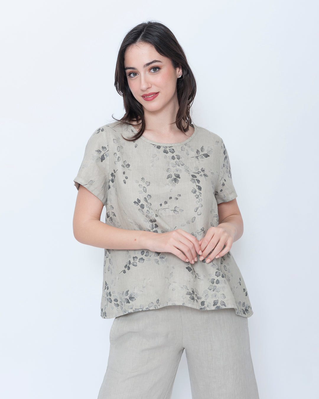 Blueberry Quiet Top, Beige Flora