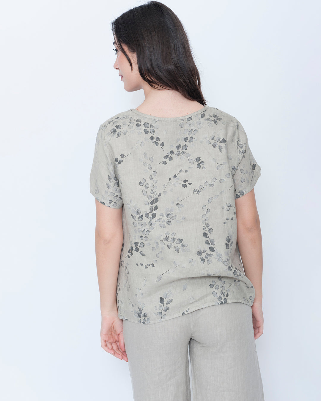 Blueberry Quiet Top, Beige Flora