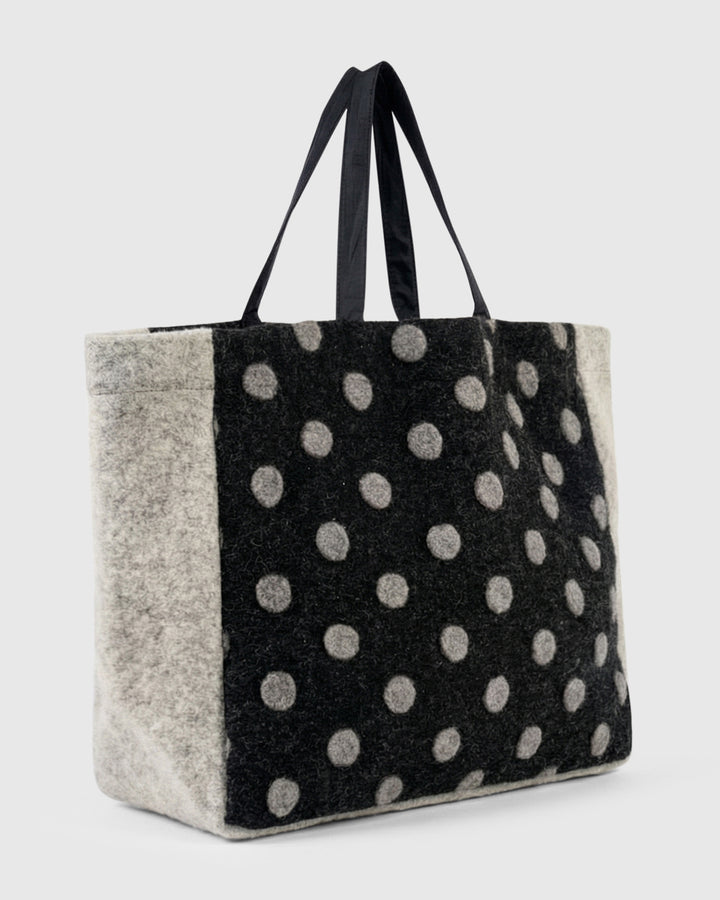 The Urban Tote, Storm Mix