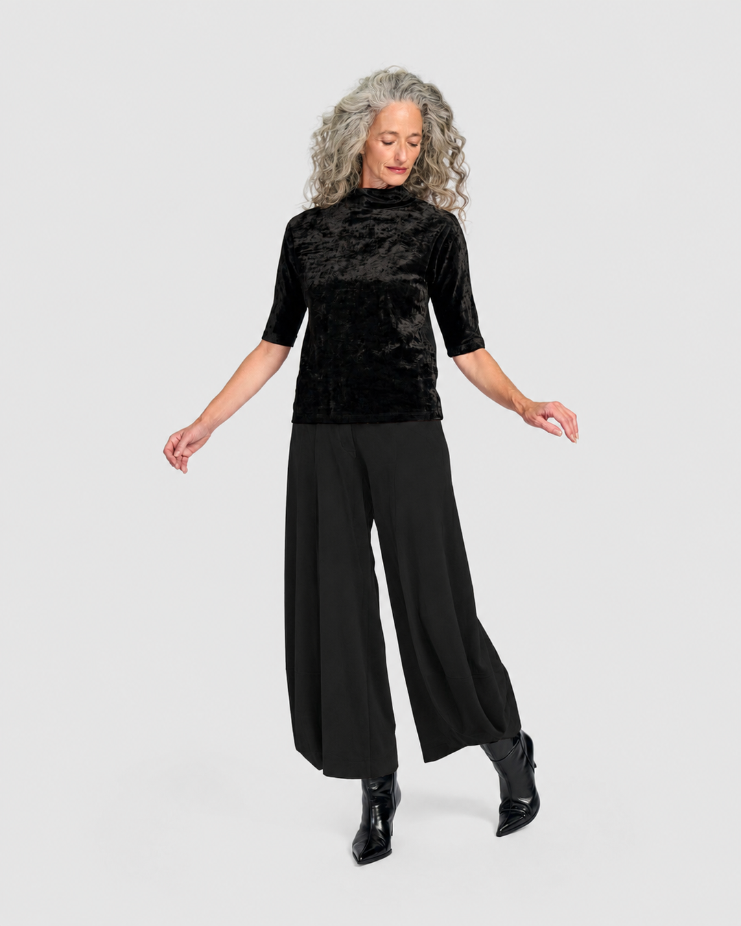 Adagio Mockneck Top, Black Flora