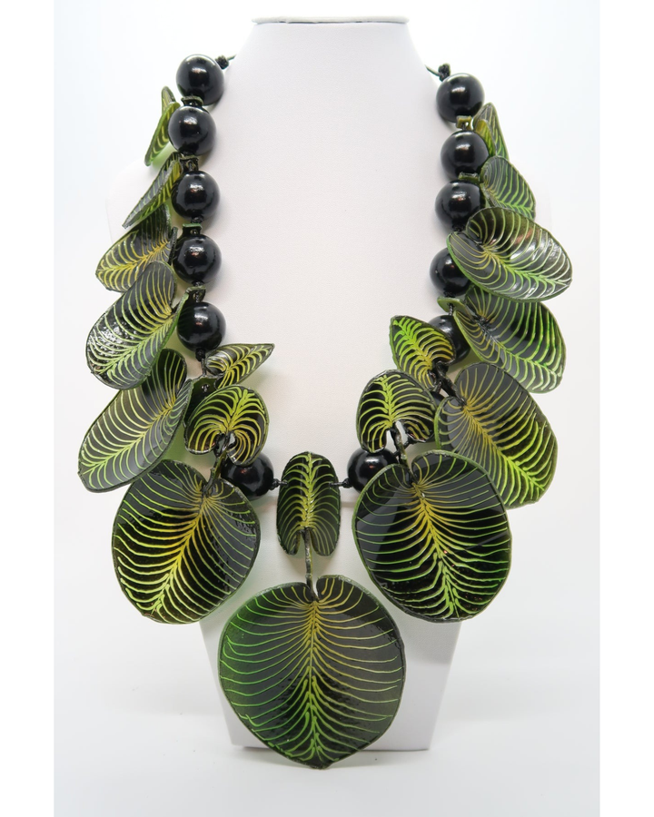 Coccoloba Leaf & Bead Necklace, Green