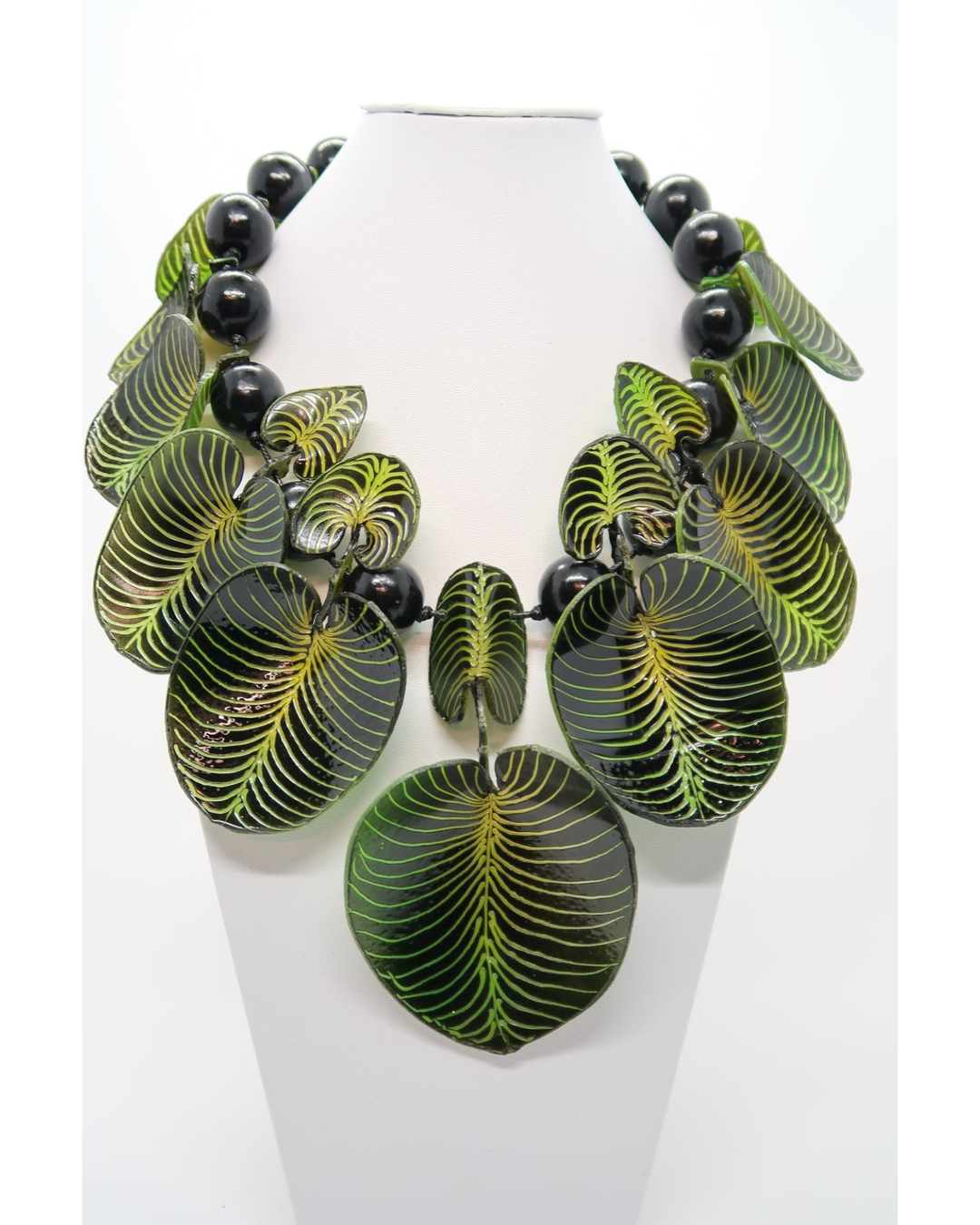 Coccoloba Leaf & Bead Necklace, Green