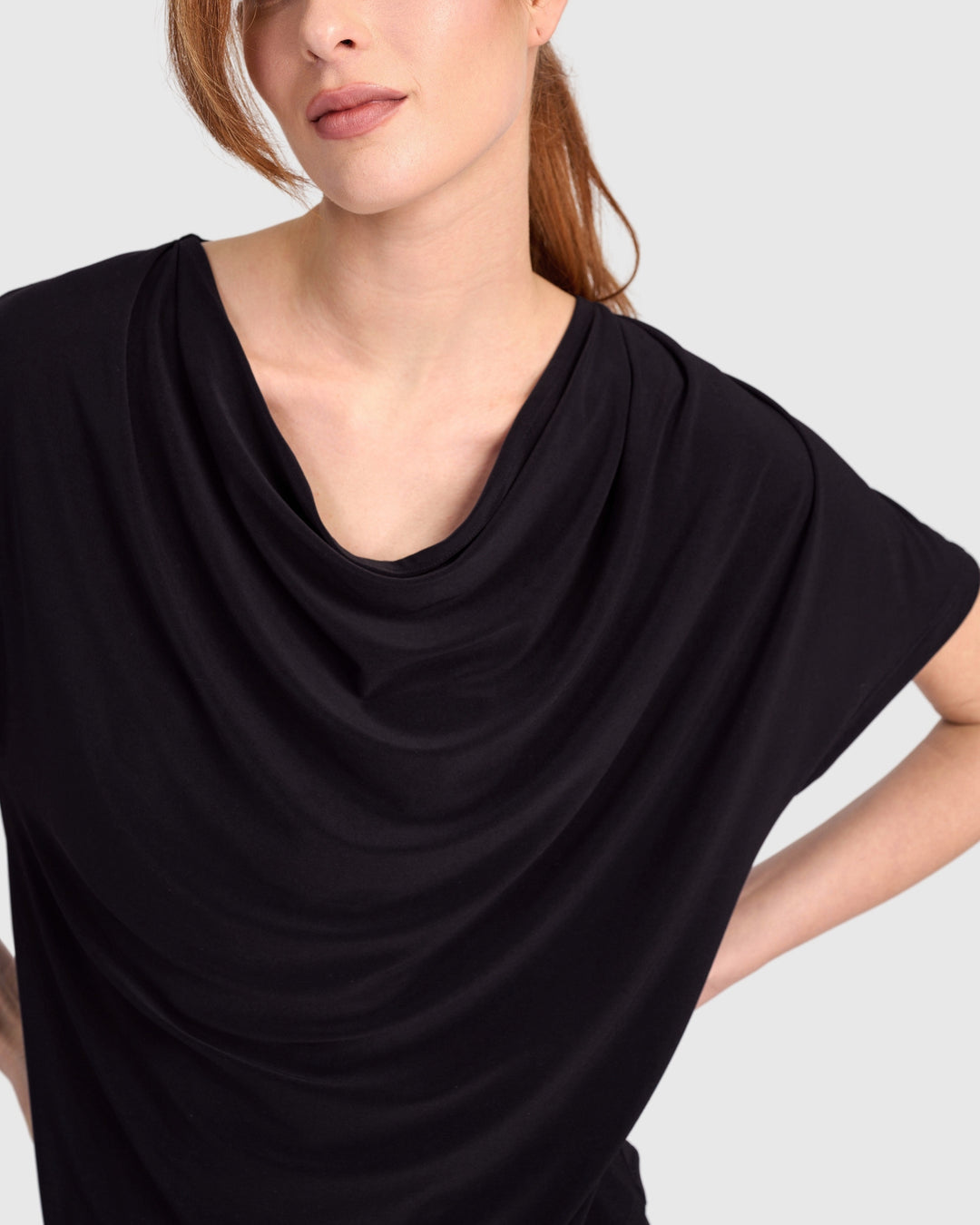 Fluid Slinky Cowl Top, Black