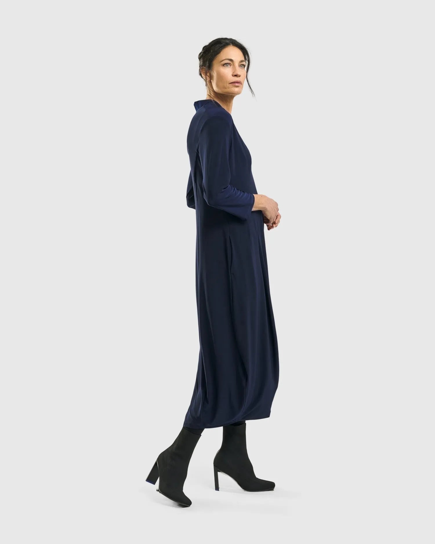 Essential Cocoon Dress, Night – Alembika U.S.