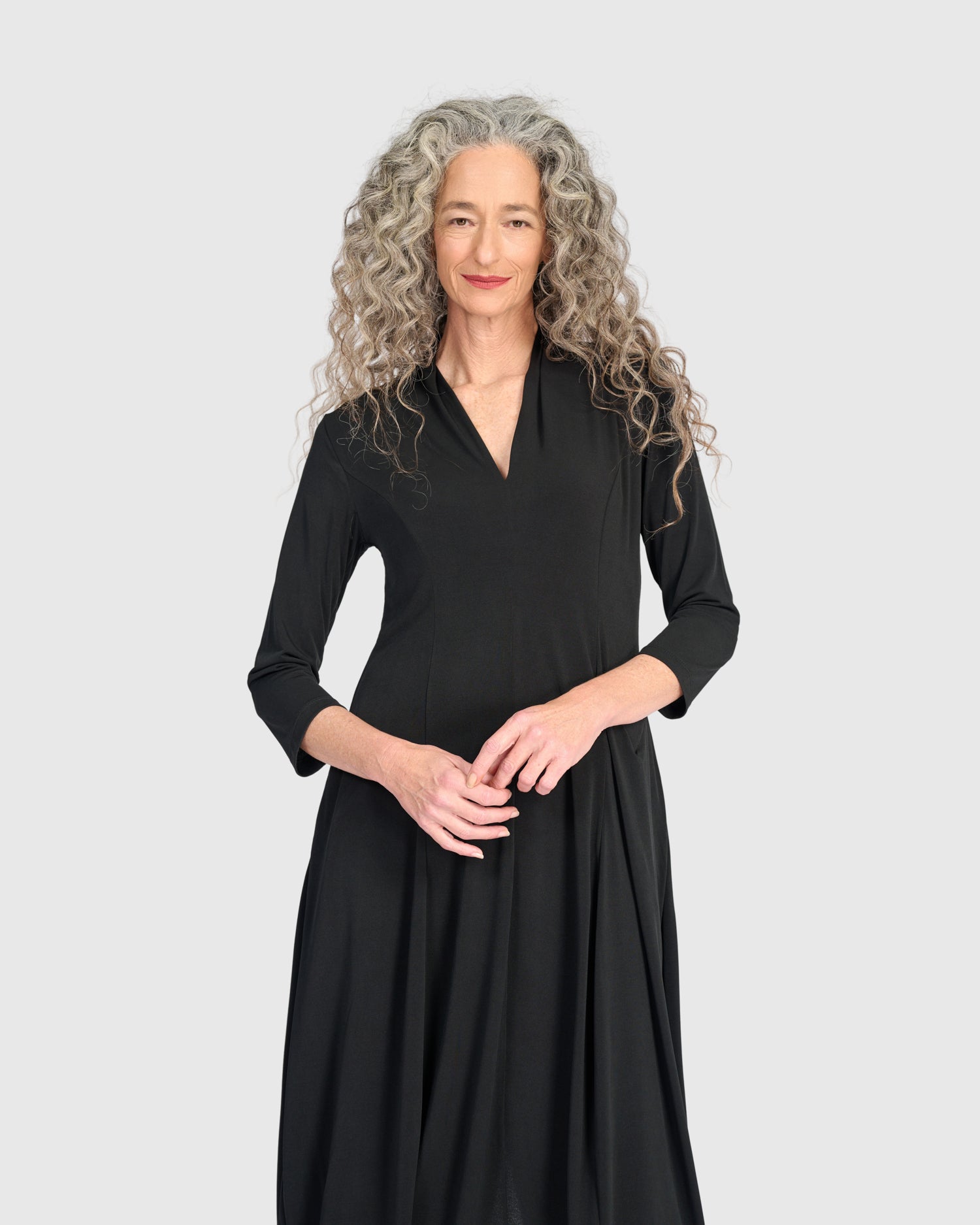 Essential 3/4 Sleeve Slinky Cocoon Dress, Black – Alembika U.S.
