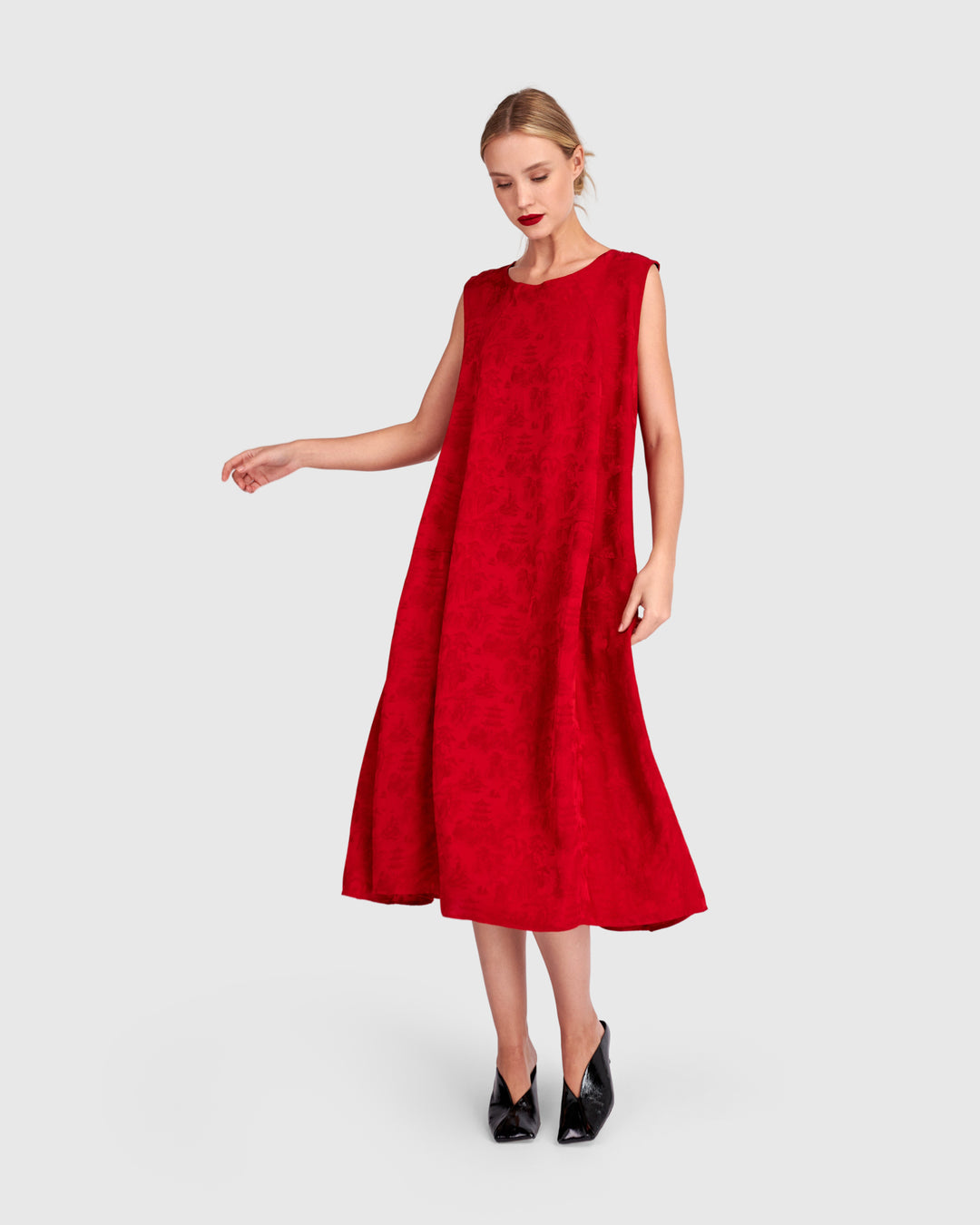 Suzu Swing Dress, Red Jacquard