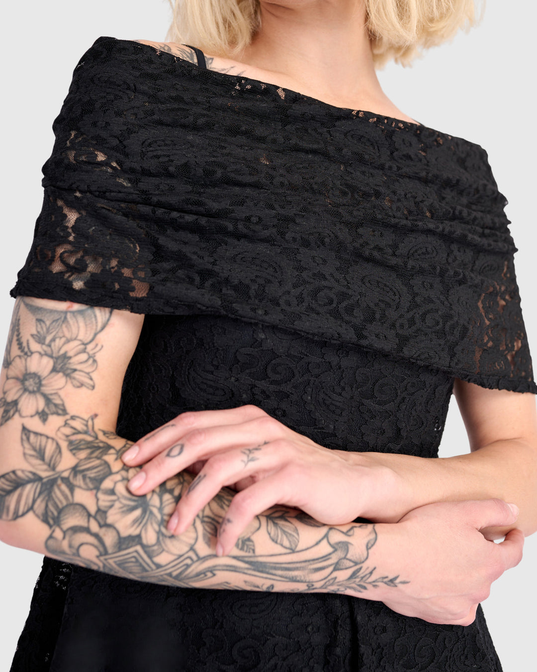 Savoir Lace Maxi Dress, Black