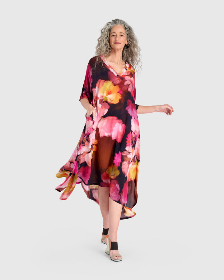 Amrita Caftan, Bloom