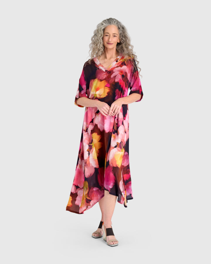 Amrita Caftan, Bloom