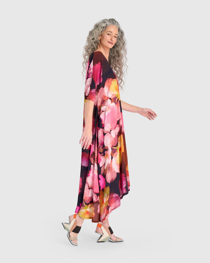 Amrita Caftan, Bloom