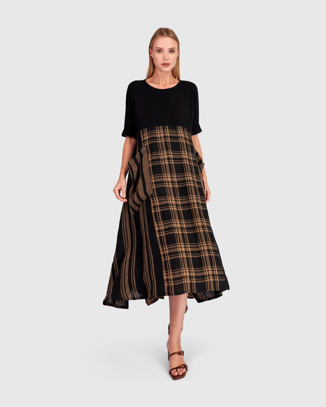 Medjdool Maxi Dress, Black/Sepia Plaid