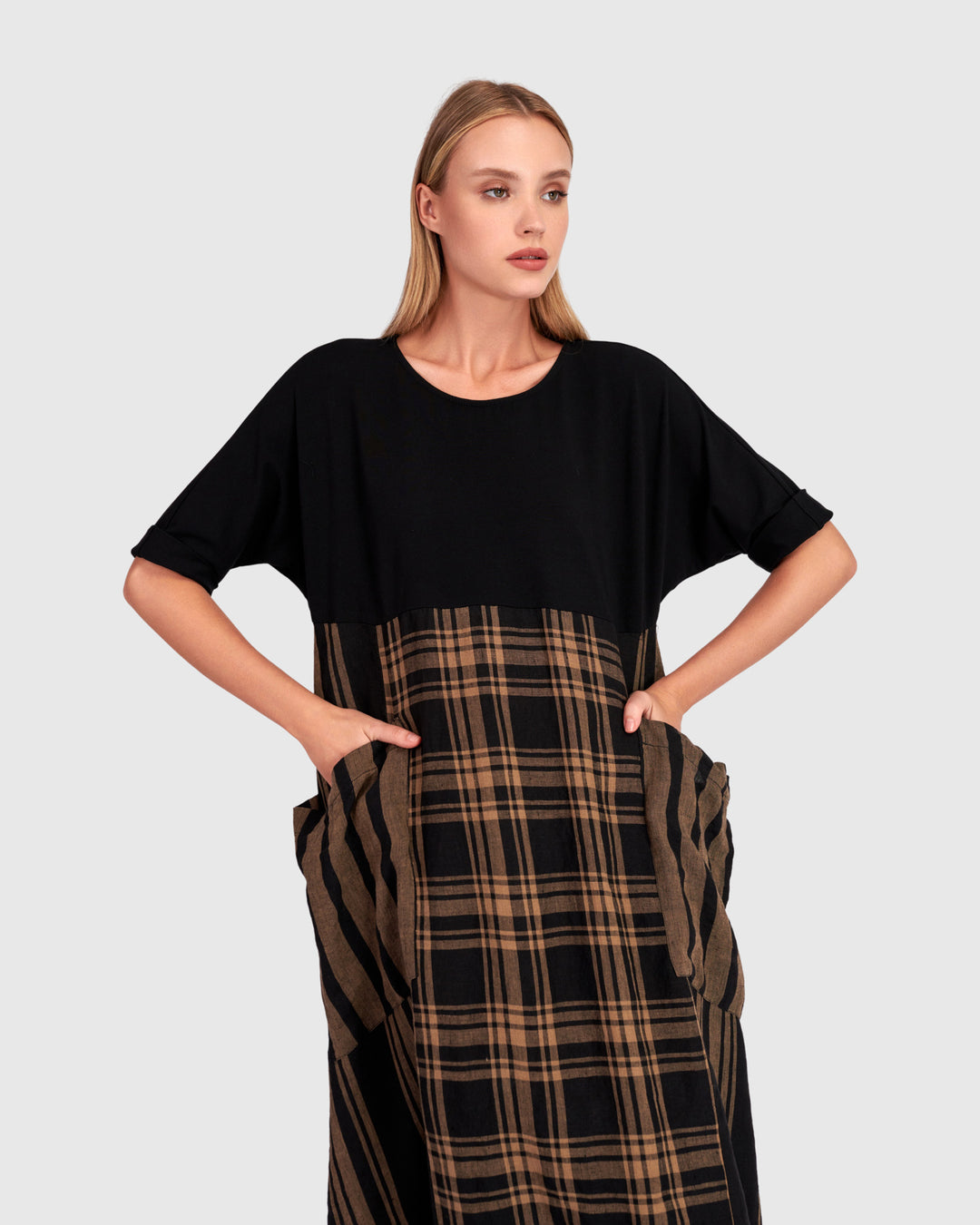 Medjdool Maxi Dress, Black/Sepia Plaid