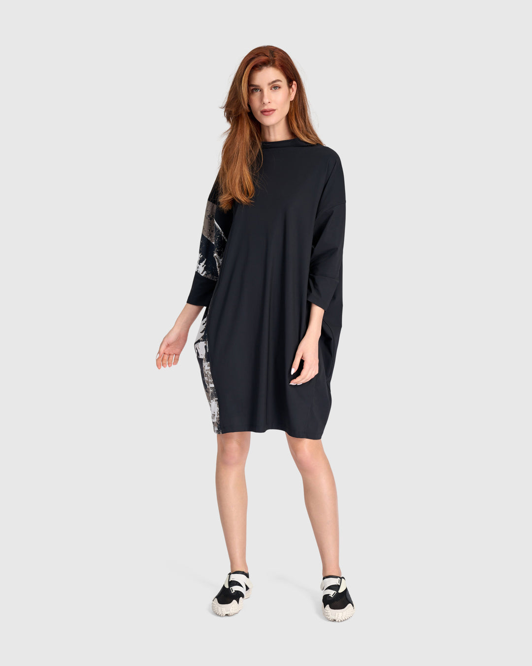 graphic mini dress Alembika Tekbika Kit Boxy Mini Dress, Black Graphic MIX / S (US 8-12)
