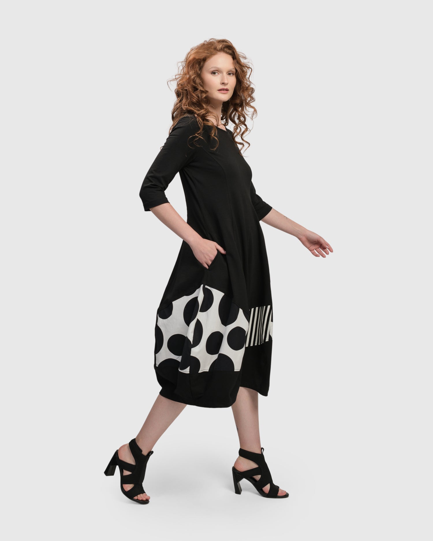 Urban Broadway Cocoon Dress, Mono – Alembika U.S.