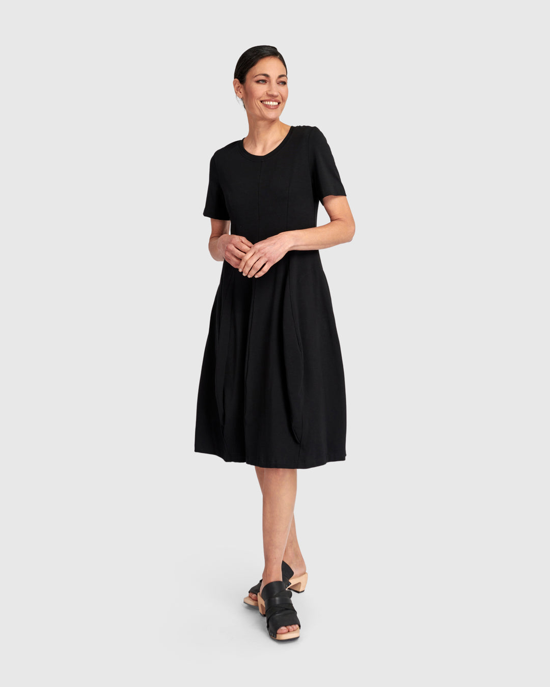 short sleeve dress knee length Alembika Urban Staple Short Sleeve Dress, Black Black / 2 (US 8-10)