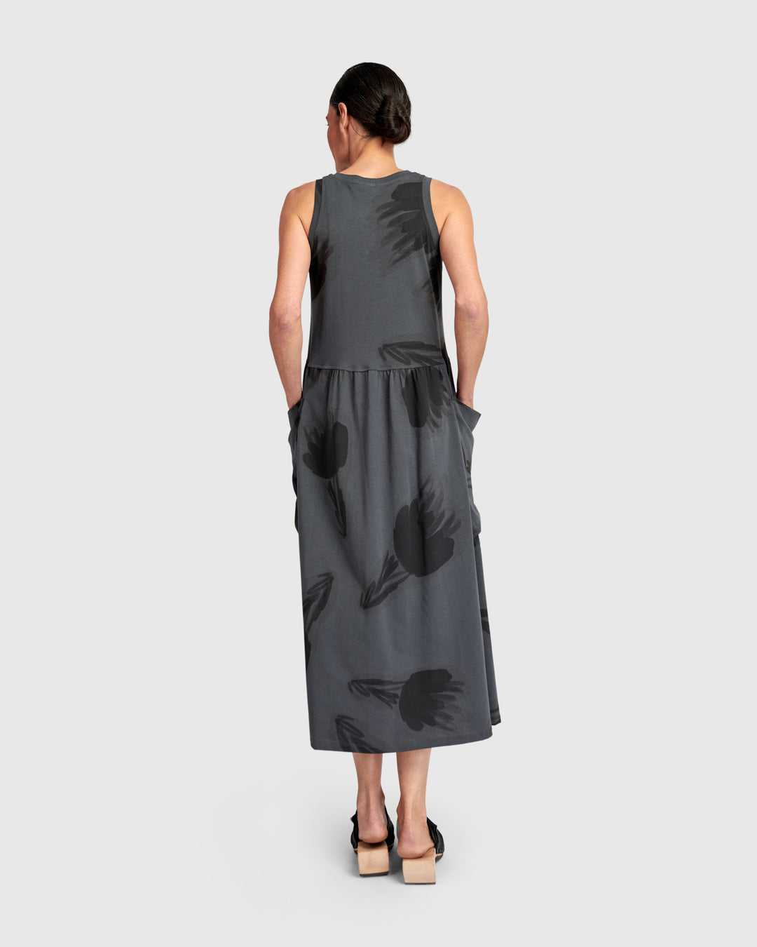 Urban Unwind Pockets Dress, Fog