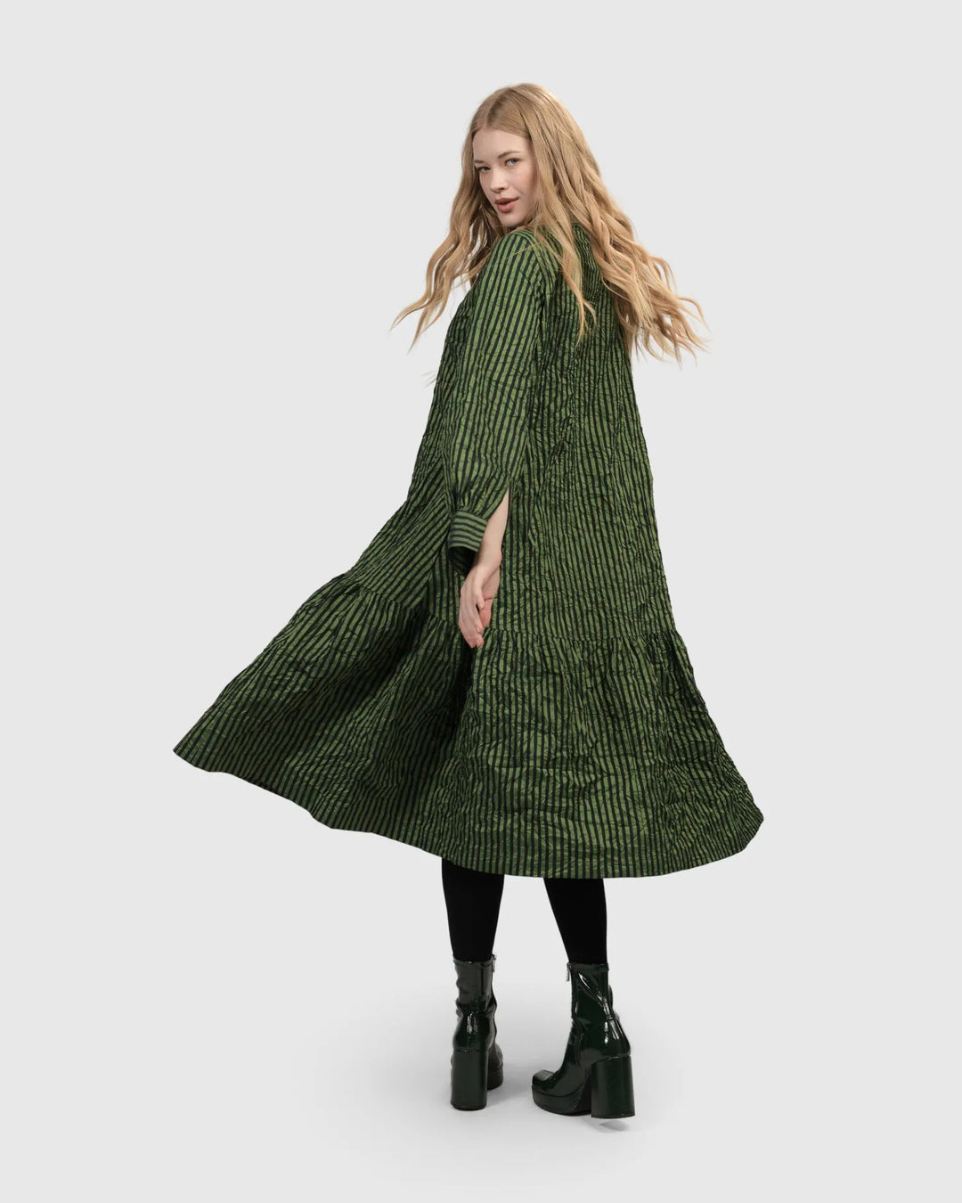 Cabaret Oversized Crinkle Dress, Green