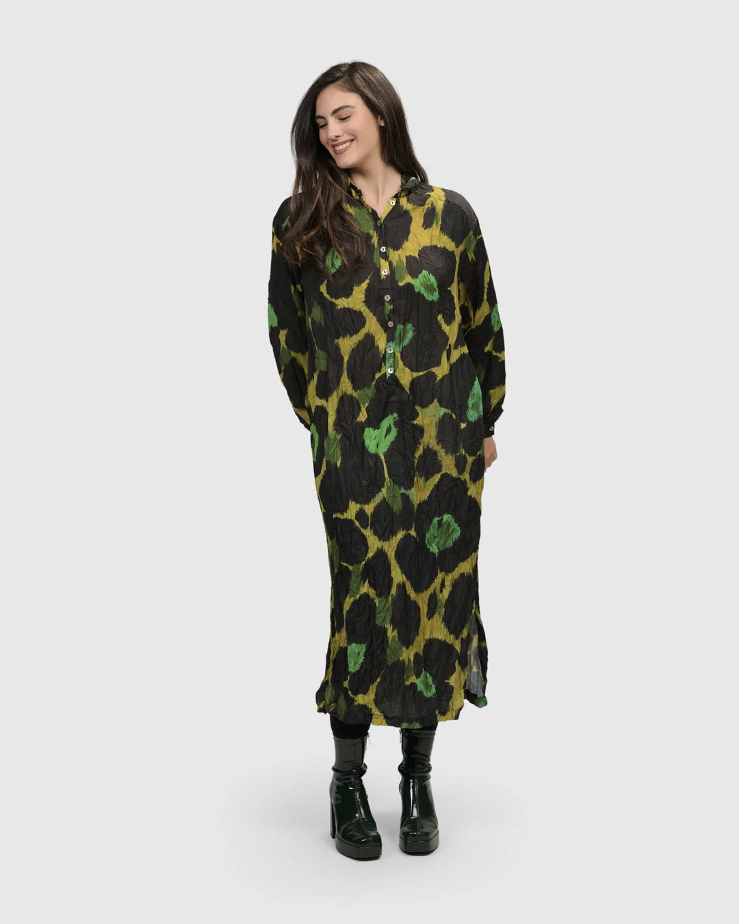 Olive Martini Shirt Dress, Emerald Alembika U.S. Olive Martini Shirt Dress, Emerald Alembika U.S.