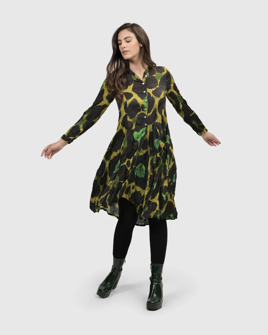 Olive Martini Wonderful Dress, Emerald Alembika U.S. Olive Martini Wonderful Dress, Emerald Alembika U.S.