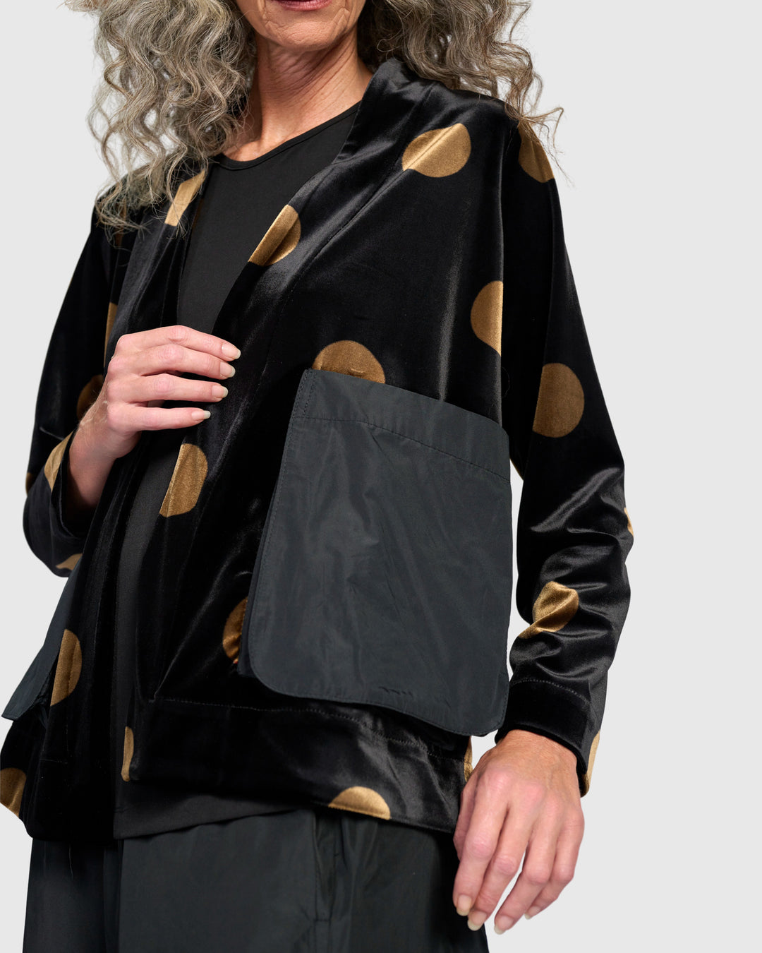 Asteria Velvet Jacket, Black/Gold Dot