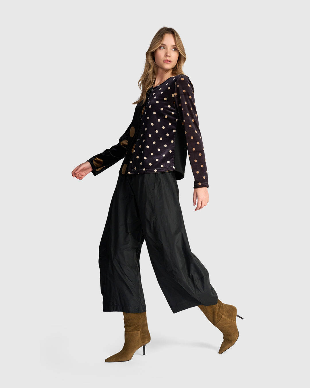 Andromeda Velvet Cardigan, Black/Gold Dot